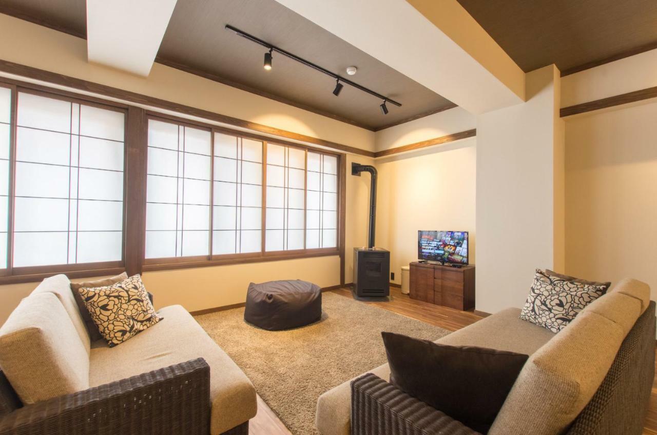 Tanuki Nozawa Hotell Exteriör bild