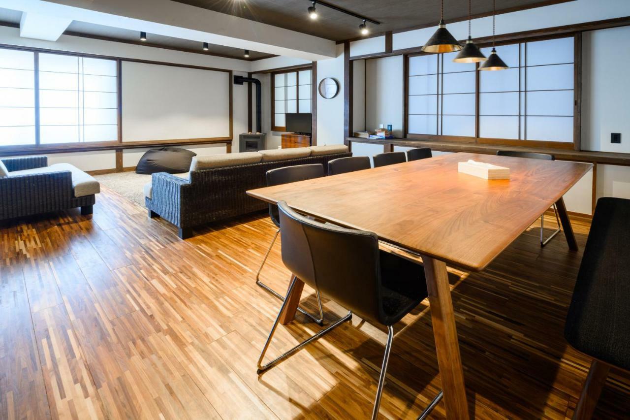 Tanuki Nozawa Hotell Exteriör bild